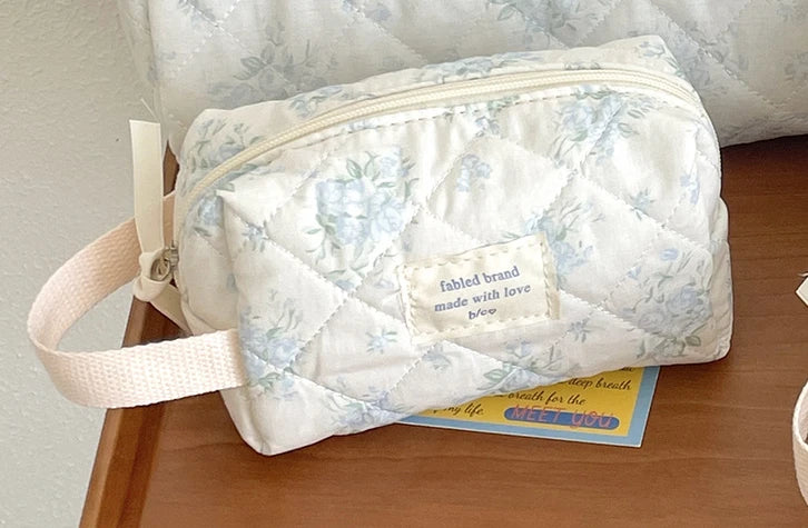 Vintage Quilted Cotton Floral Travel Makeup Cosmetic Bag For Women